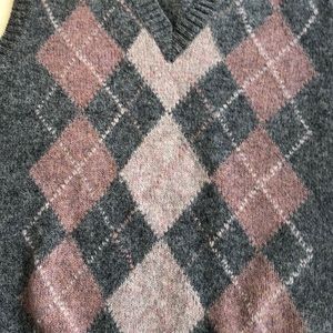 Men’s pure wool sweater vest
